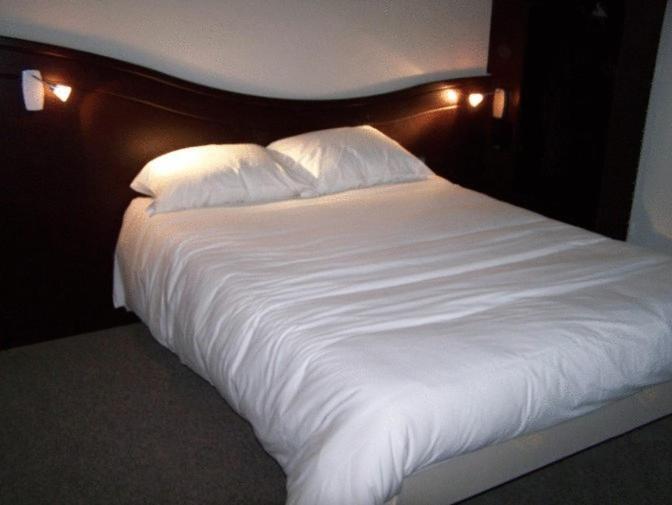 Relais Fasthotel Quimperlé Oda fotoğraf